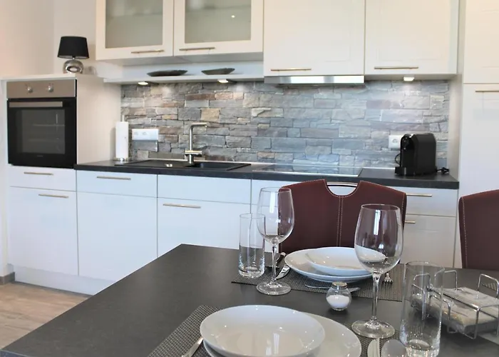 Sonnenschein, Am Alten Deich 4-6, Whg 1 13 Appartement *